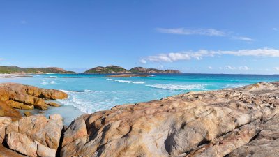 Stunning Turquoise Beach Wallpaper HD 4K - Aesthetic Coastal Nature Scene