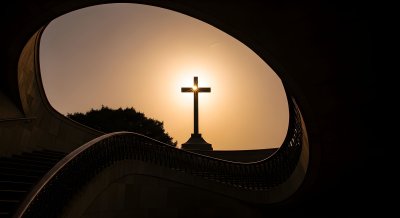 Spiritual Cross Silhouette at Sunset Aesthetic Wallpaper HD 4K