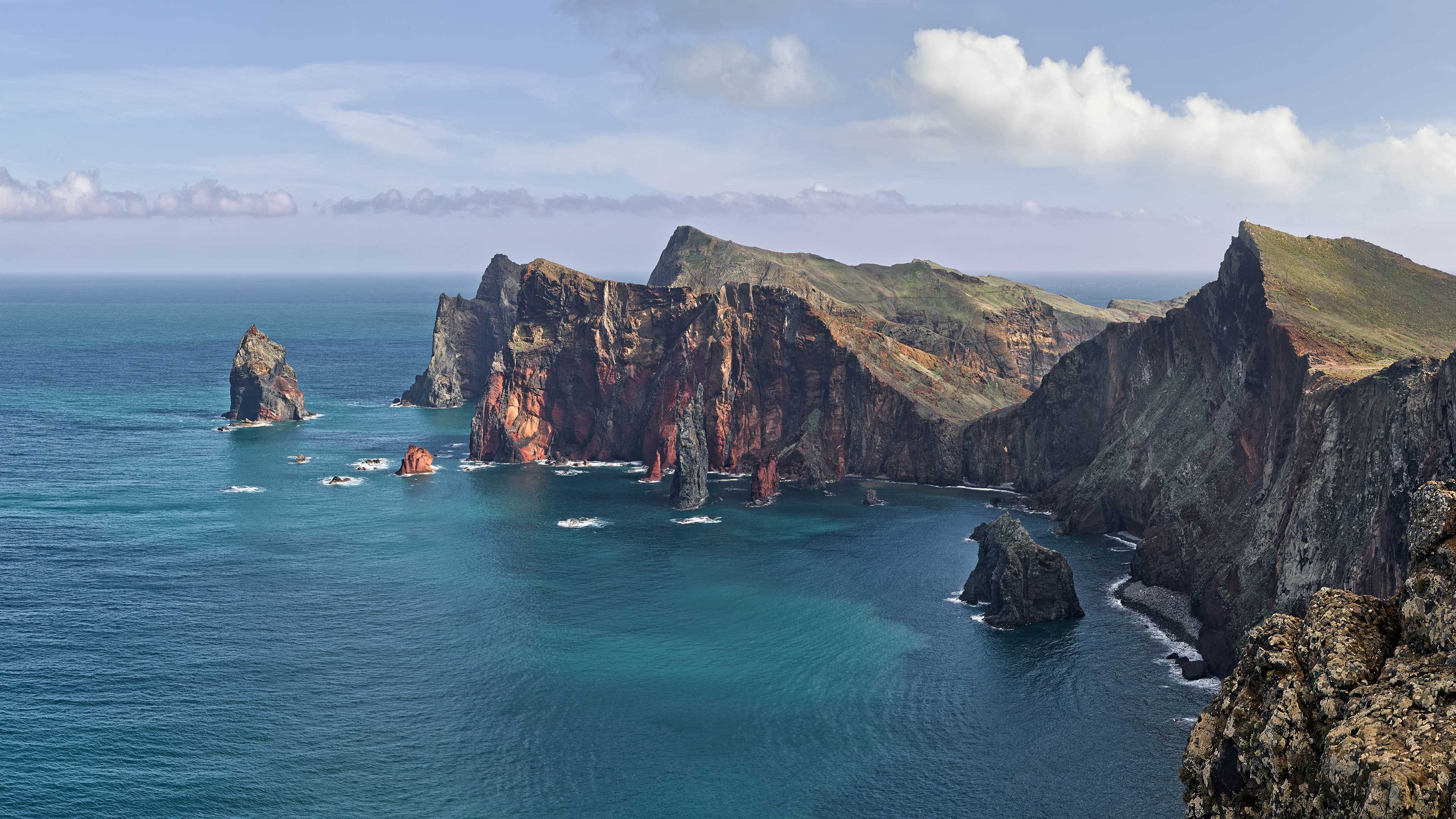 Stunning Madeira Coastal Cliffs Wallpaper HD 4K - Aesthetic Nature View